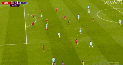 第65分钟，马库斯-爱德华兹前插小角度破门，伯恩利1-1！